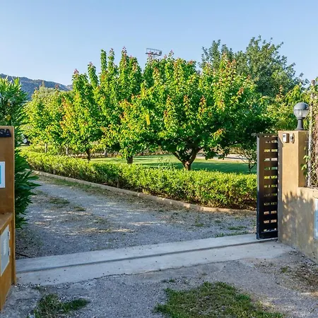 Alfonsa Villa Pollença