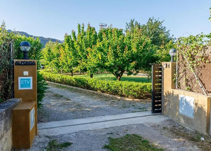 Alfonsa Villa Pollença